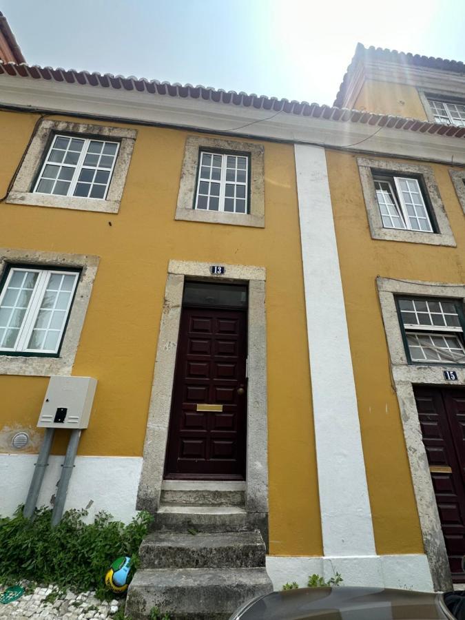 Lavra Tram Apartment Lisbon Bagian luar foto