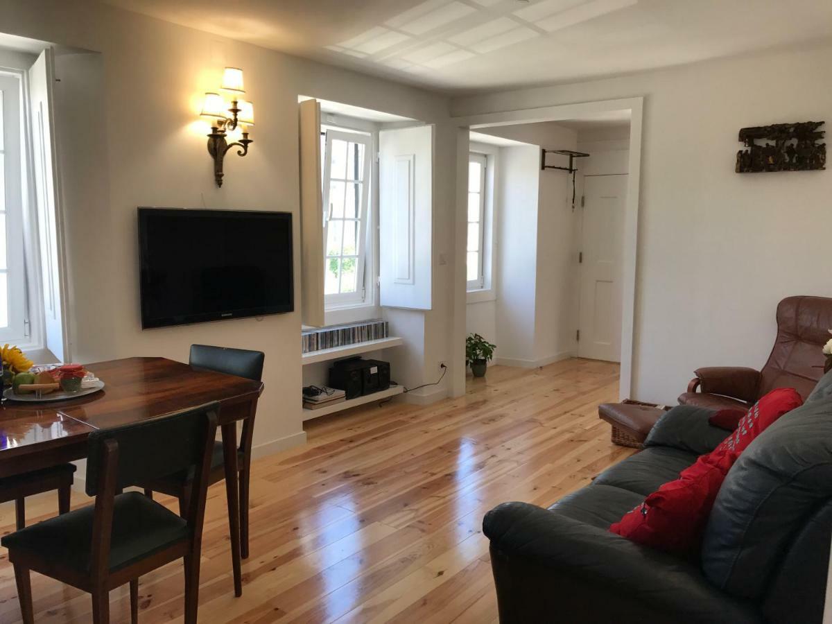 Lavra Tram Apartment Lisbon Bagian luar foto